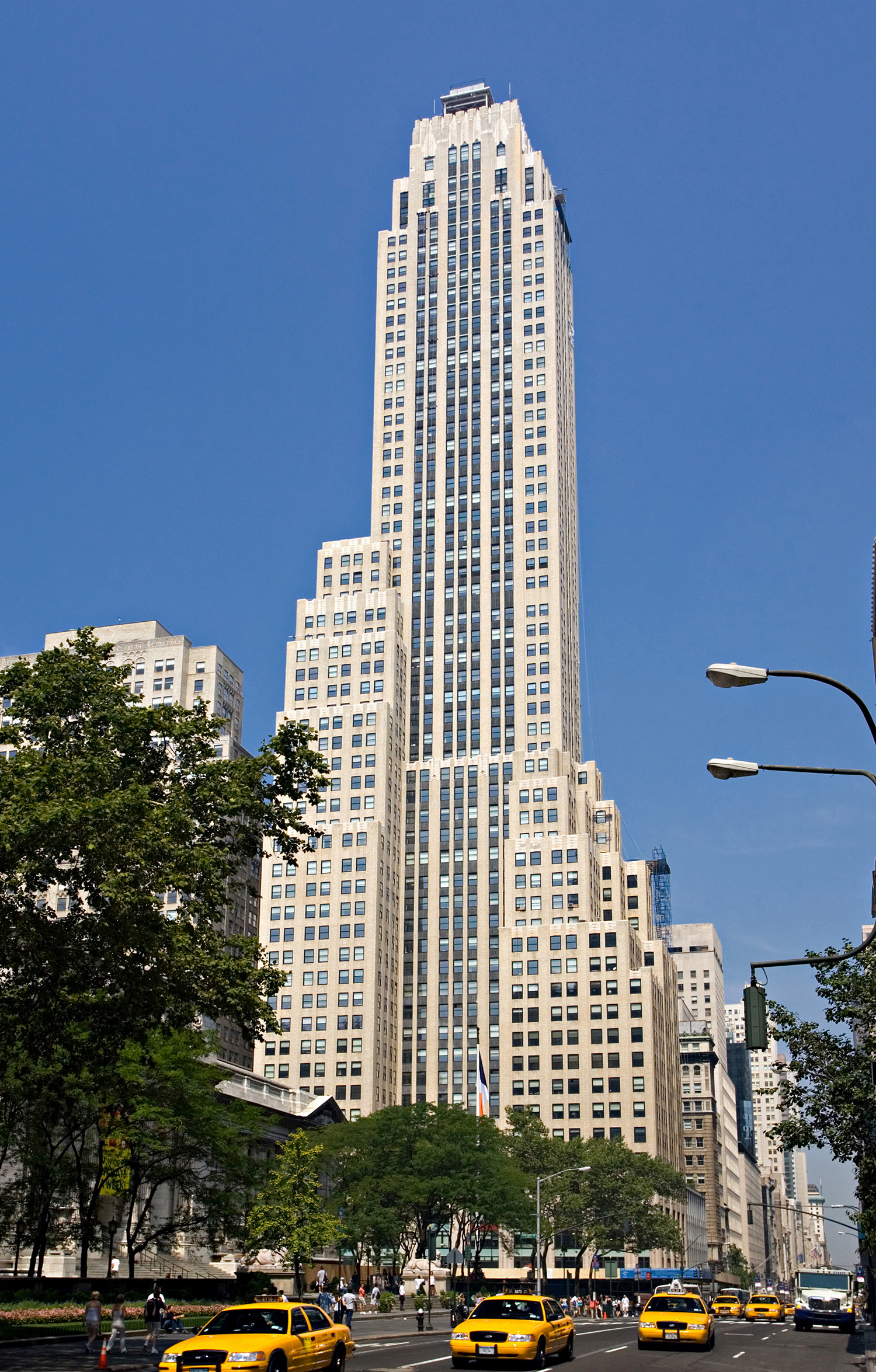 500 Fifth Avenue - View from the south 