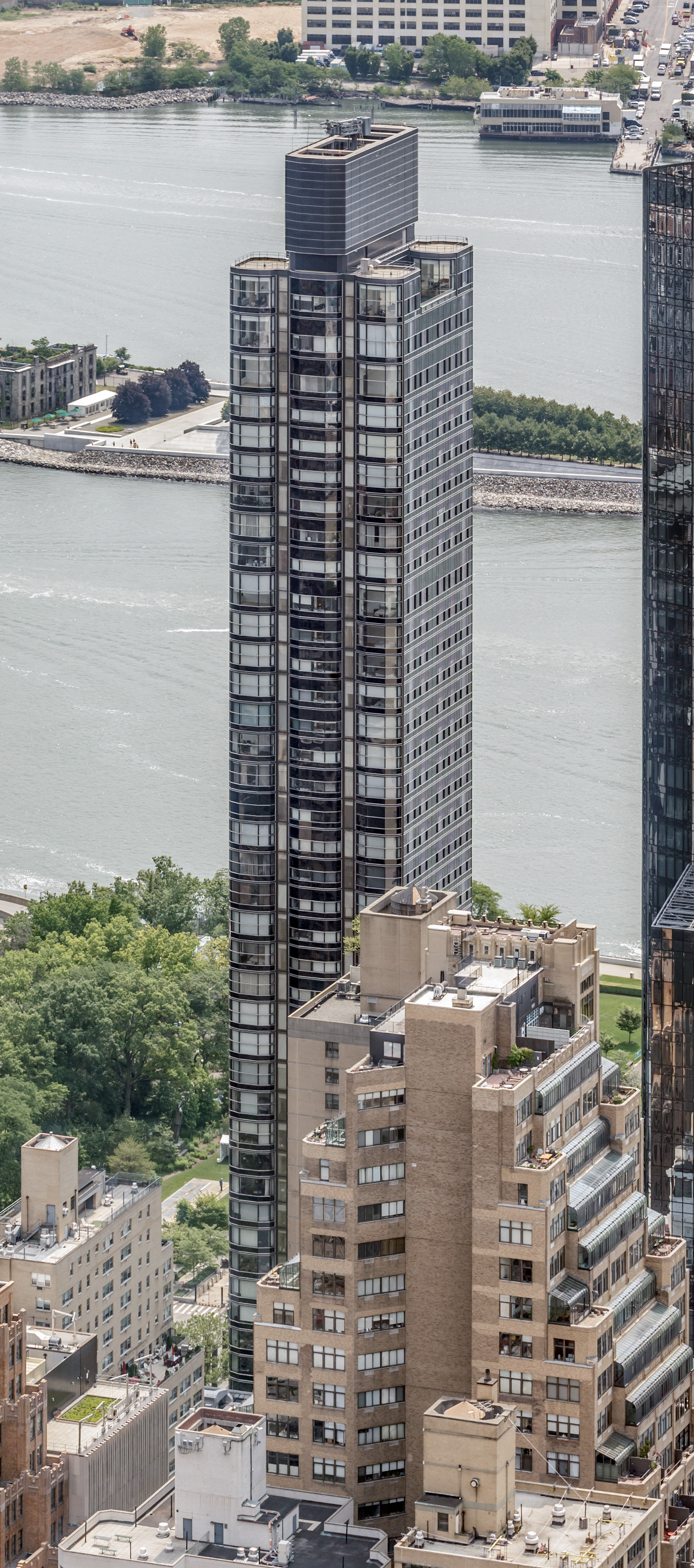 50 United Nations Plaza - View from One Vanderbilt 
