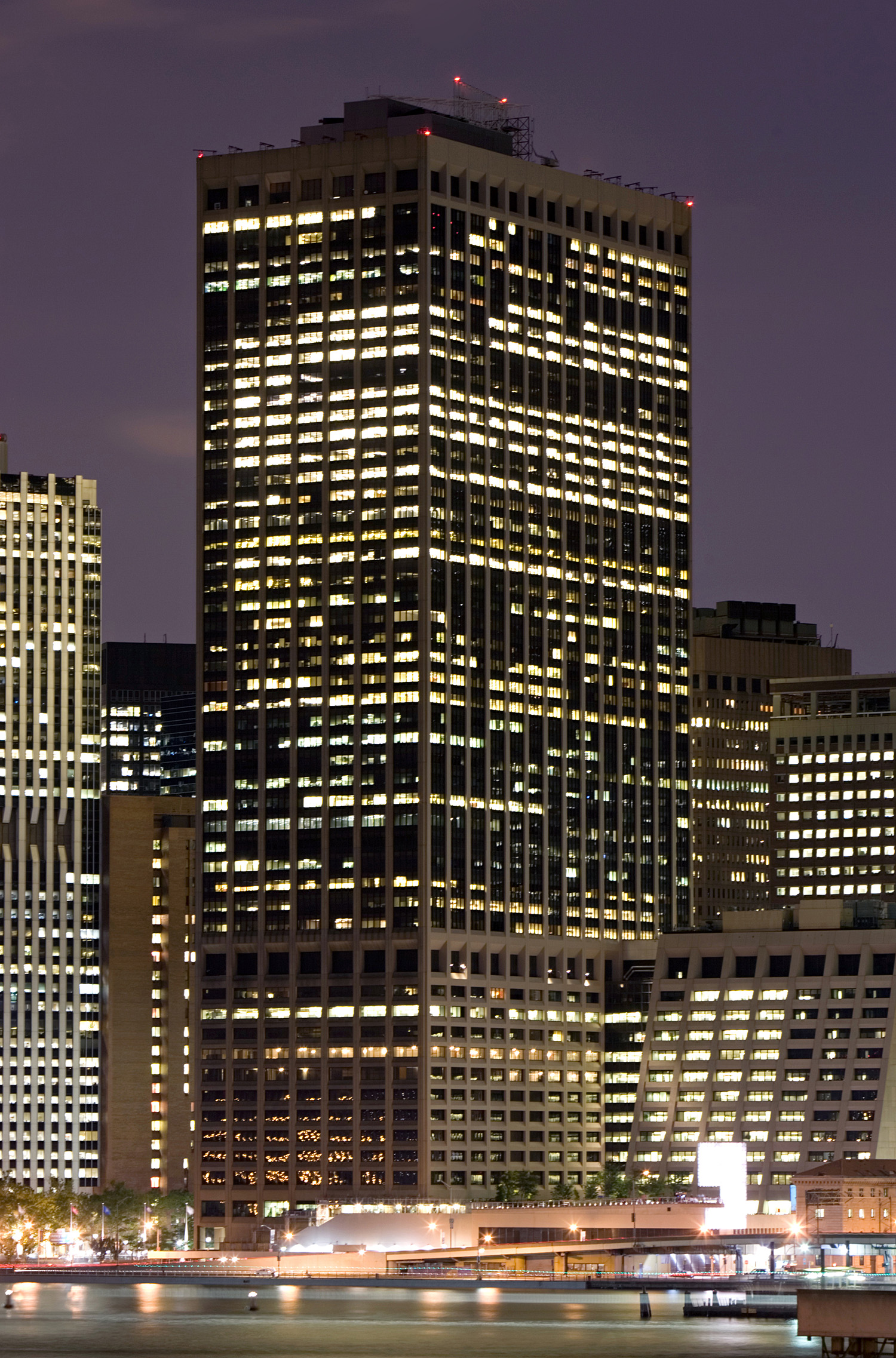 55 Water Street - Night view from Brooklyn Heights 