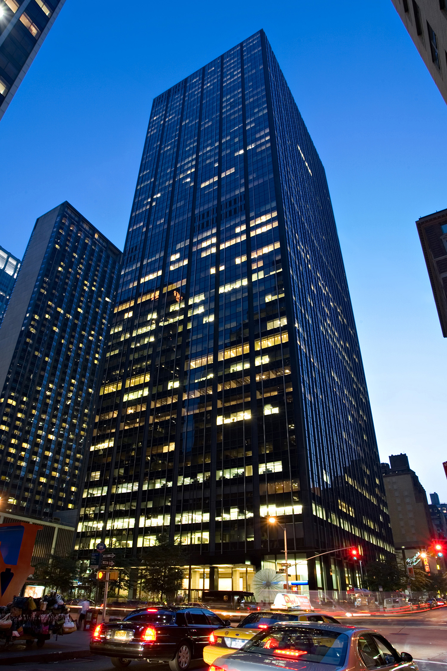 AllianceBernstein Building - Night view from the east 