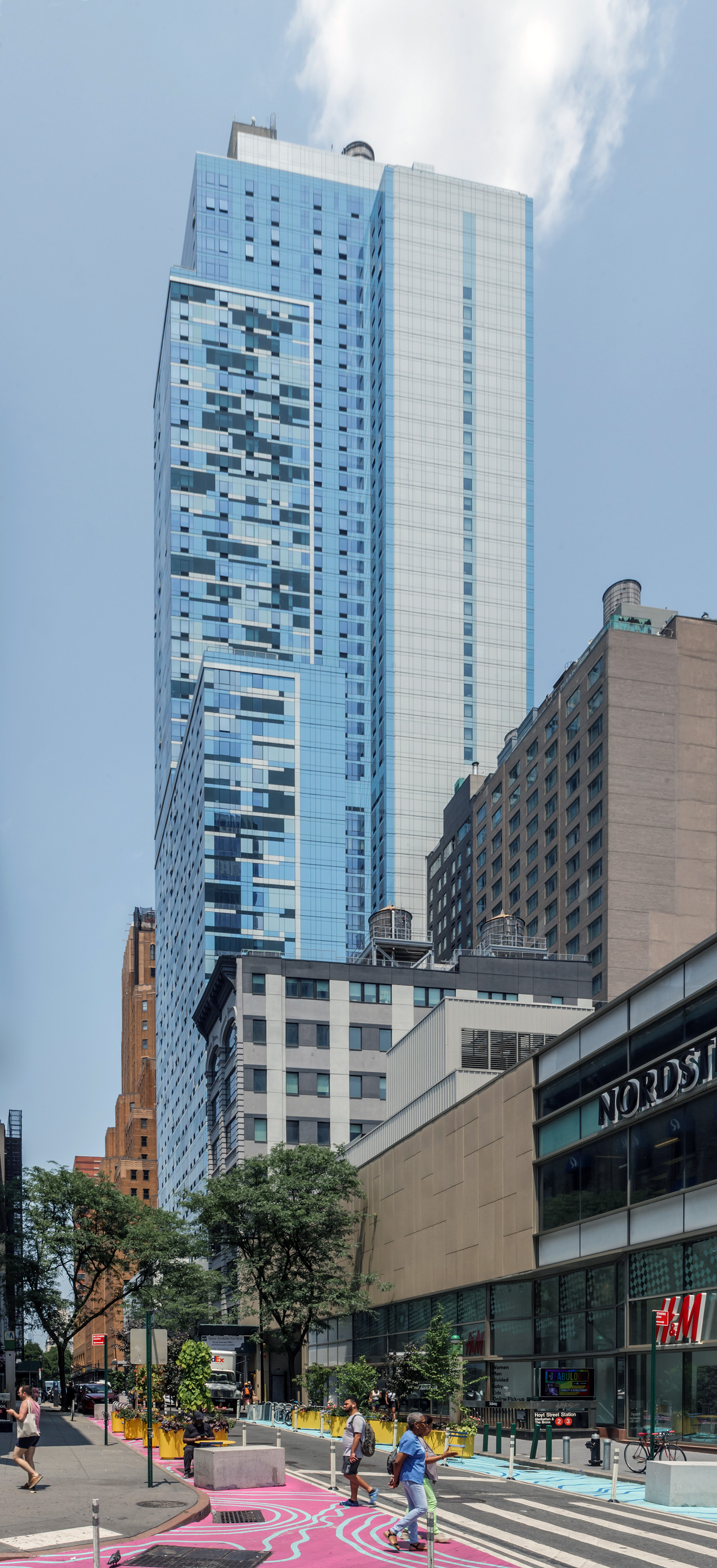 Avalon Willoughby Square - View from the south 