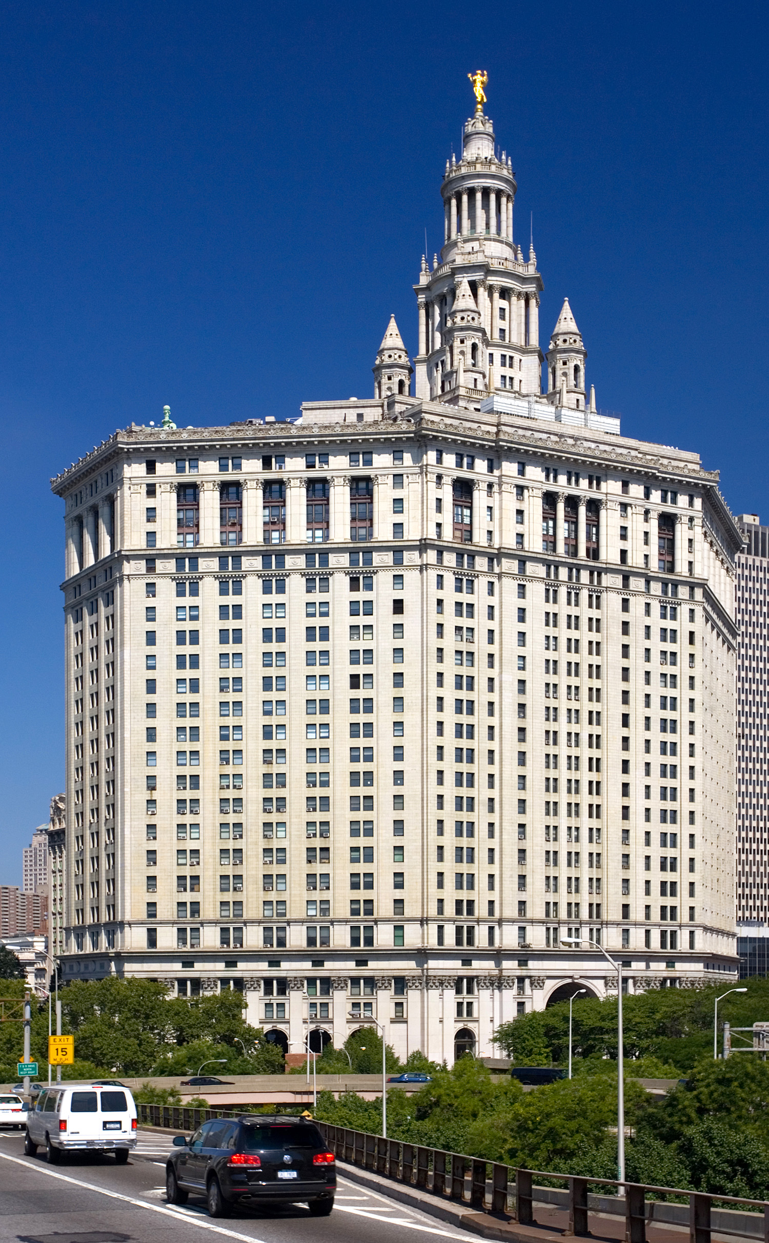 Municipal Building - View from Brooklyn Bridge 