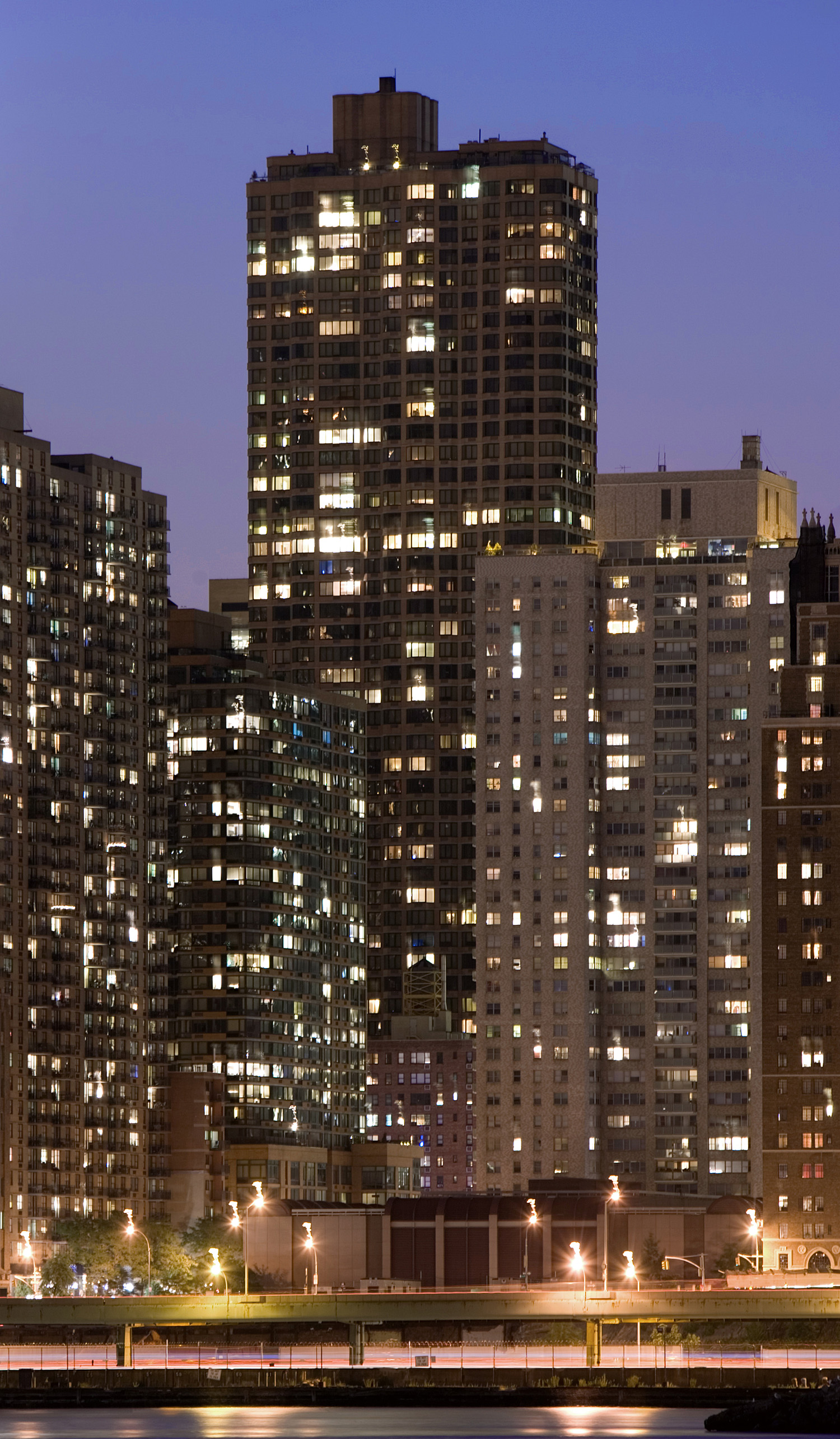 Paramount Tower - Night view from Queens 