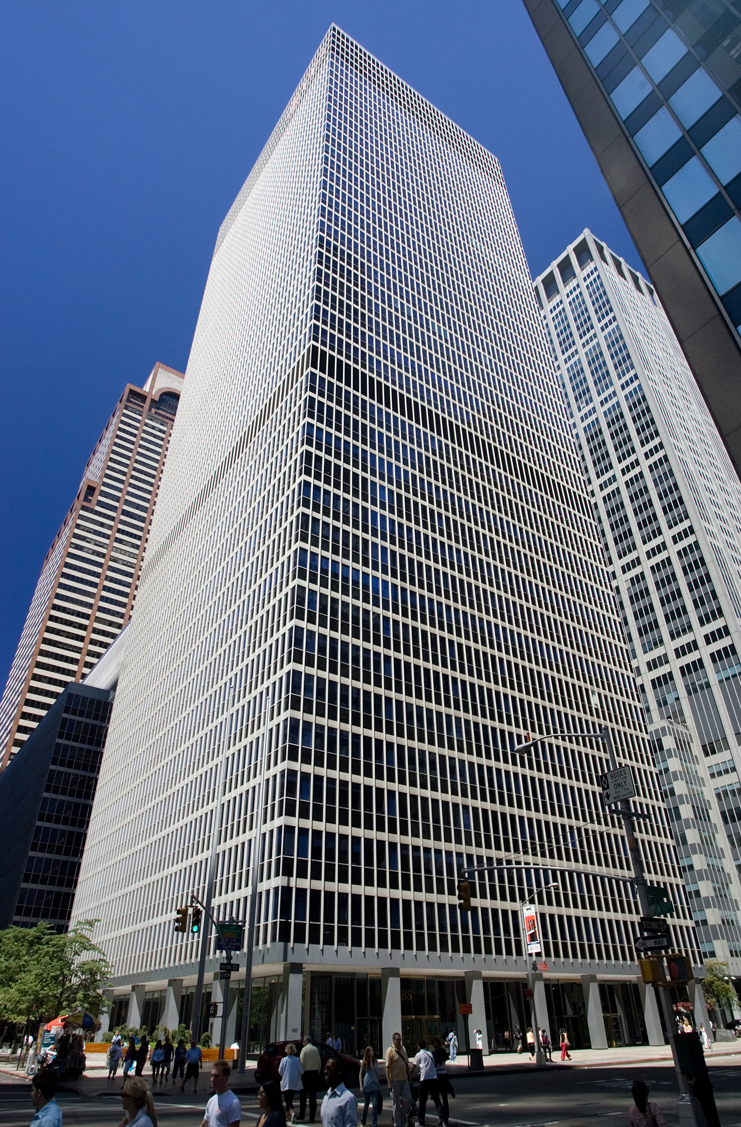 UBS Paine Webber Building - View from the south 