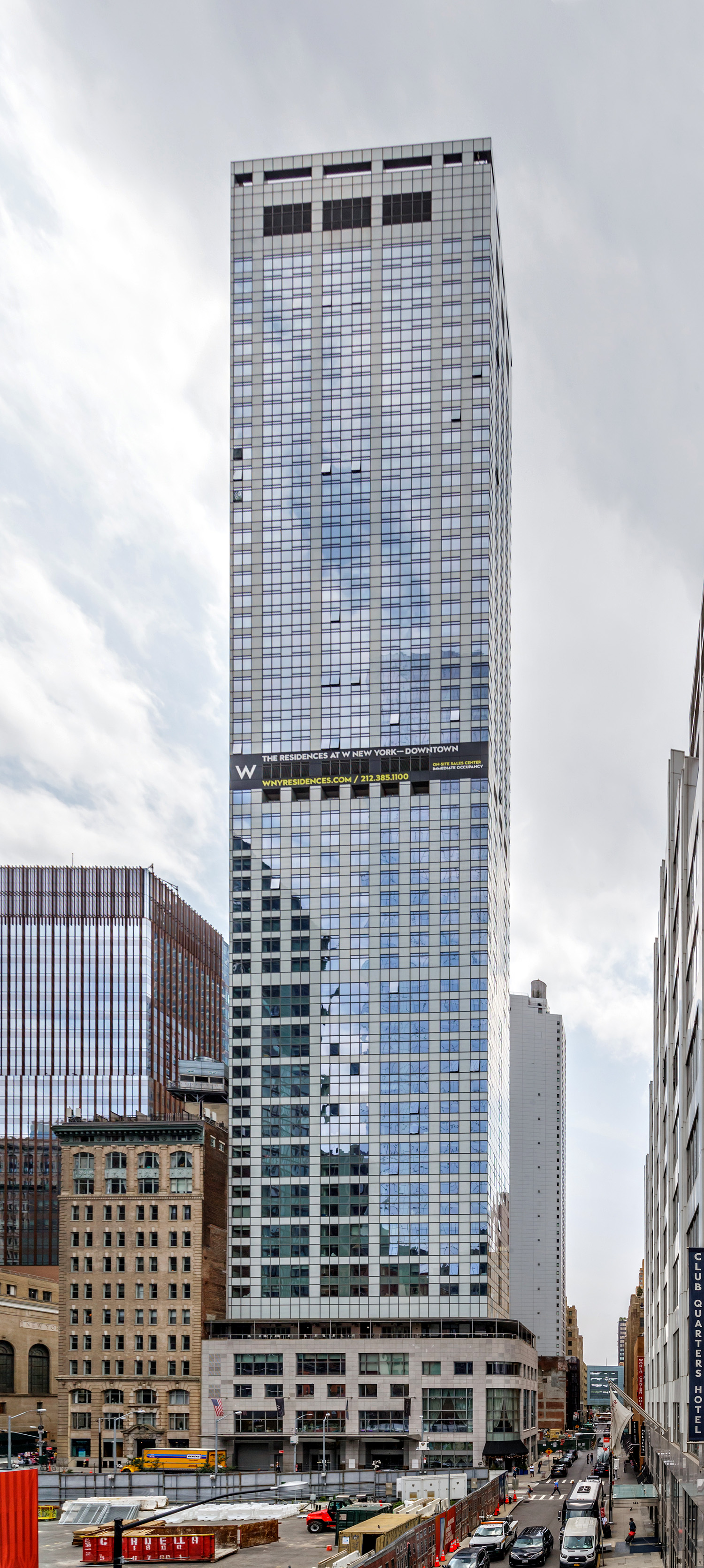 W New York Downtown Hotel & Residences - View from the north before 5 World Tade Center was built 